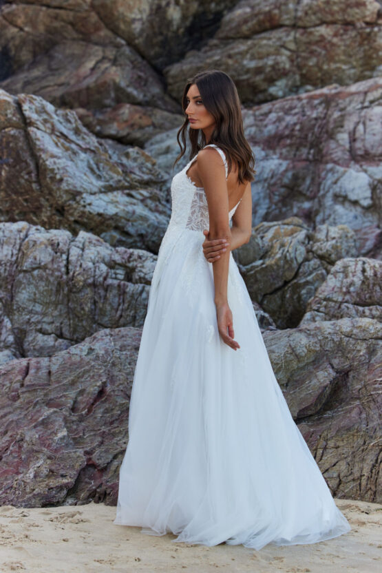 TC373 Myrtle vintage white 8