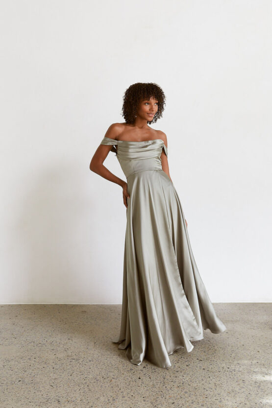 Morel TO24170 | Tania Olsen Designs | Floraison Campaign | Image 1.