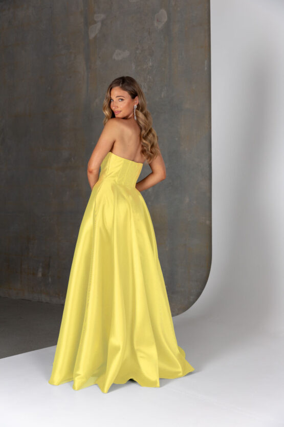Onana _ PO25156 _ Tania Olsen Designs 2025 Amour Collection _ Campaign Image 4_yellow2