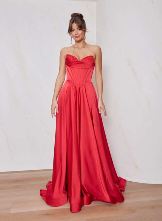 Cadence PO2677 Red_TaniaOlsen_Formal 434