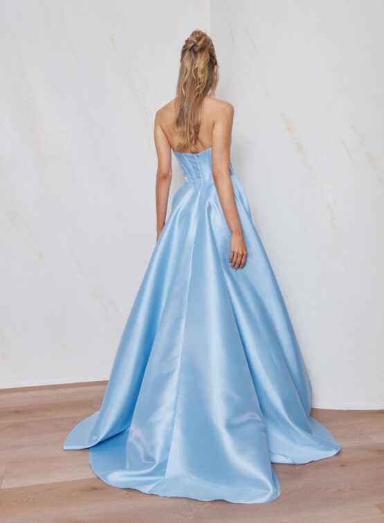 Chiara PO2689_PaleBlue_TaniaOlsen_Formal 350
